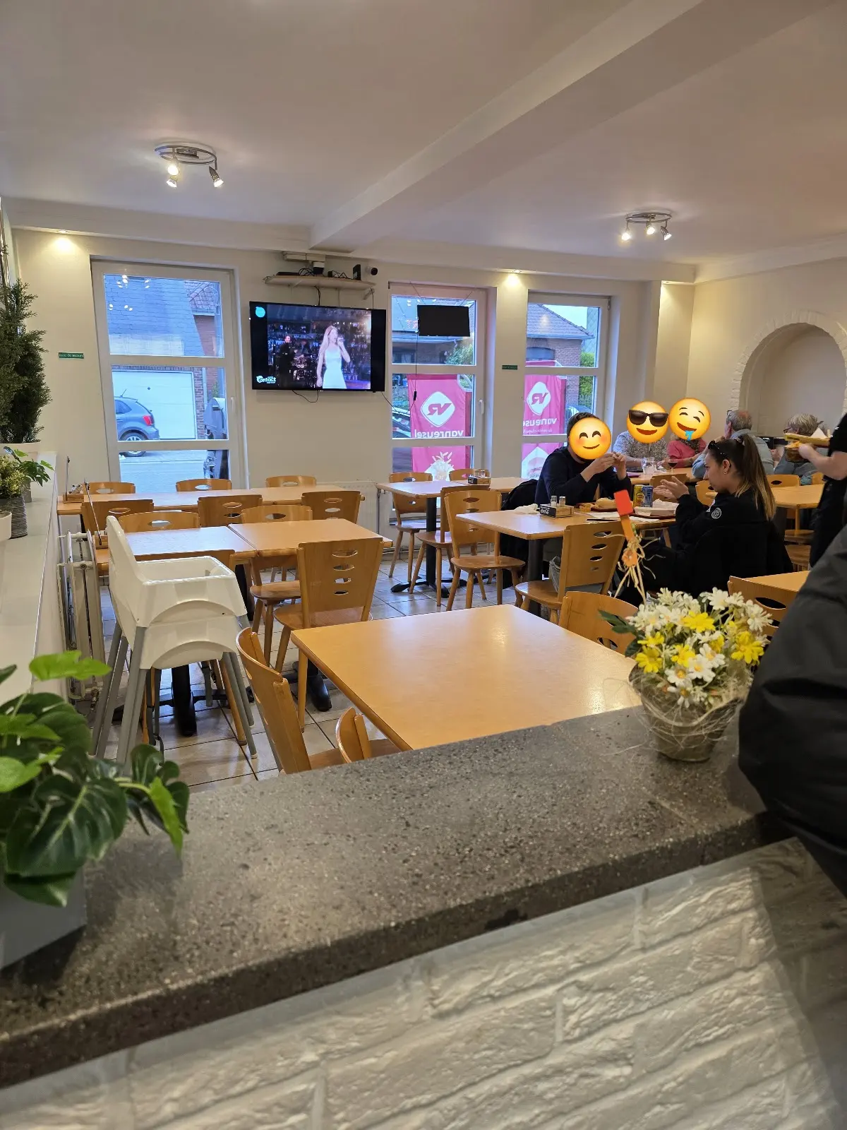 Friterie Chez Chachou, Charleroi