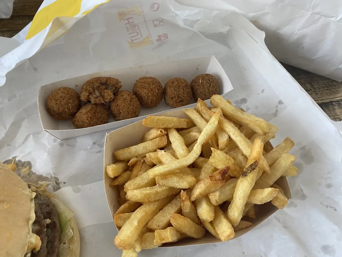 Frituur BNX Burgers, Hasselt