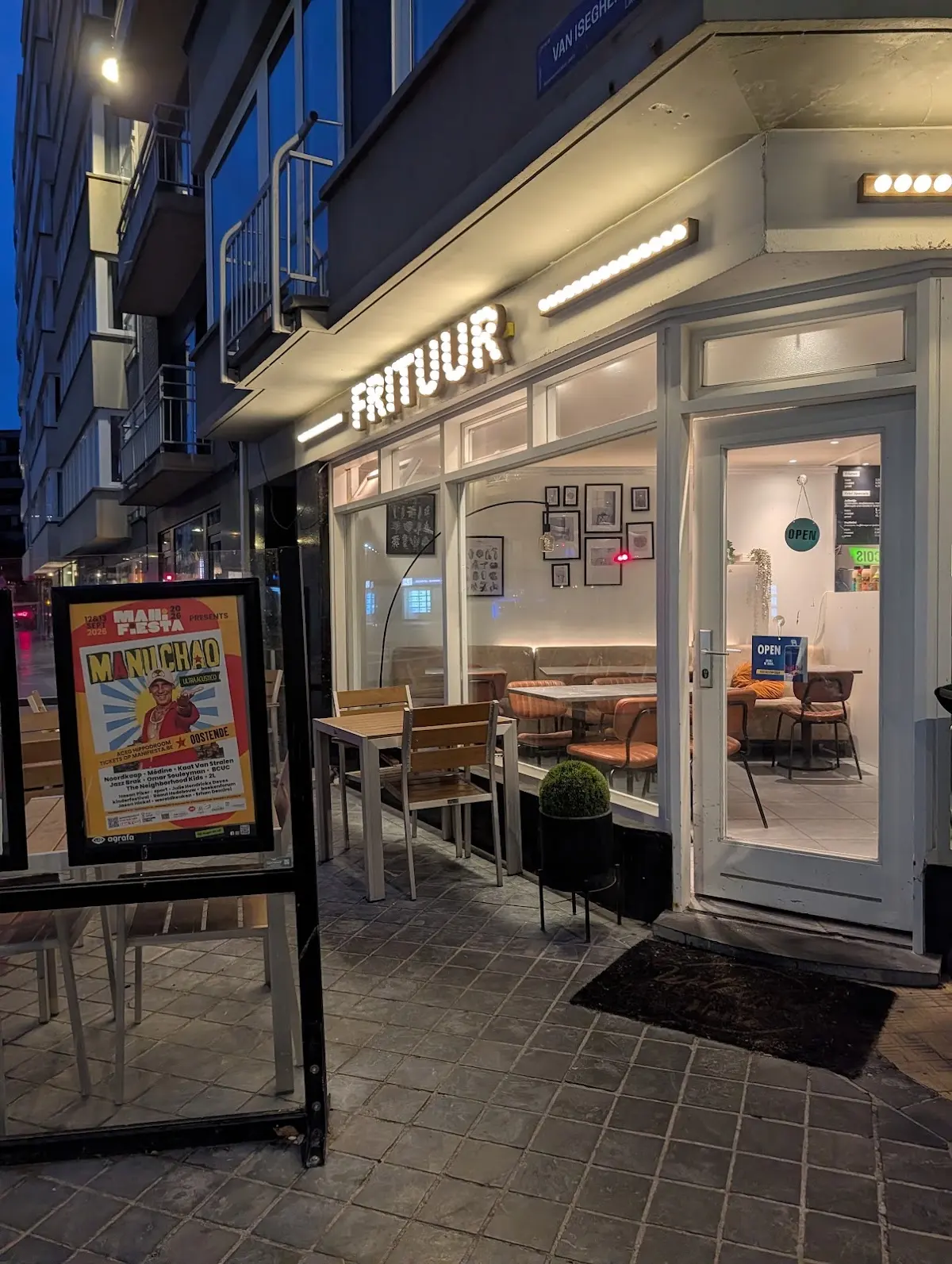Oli's Frituur Oostende🍟, Ostende